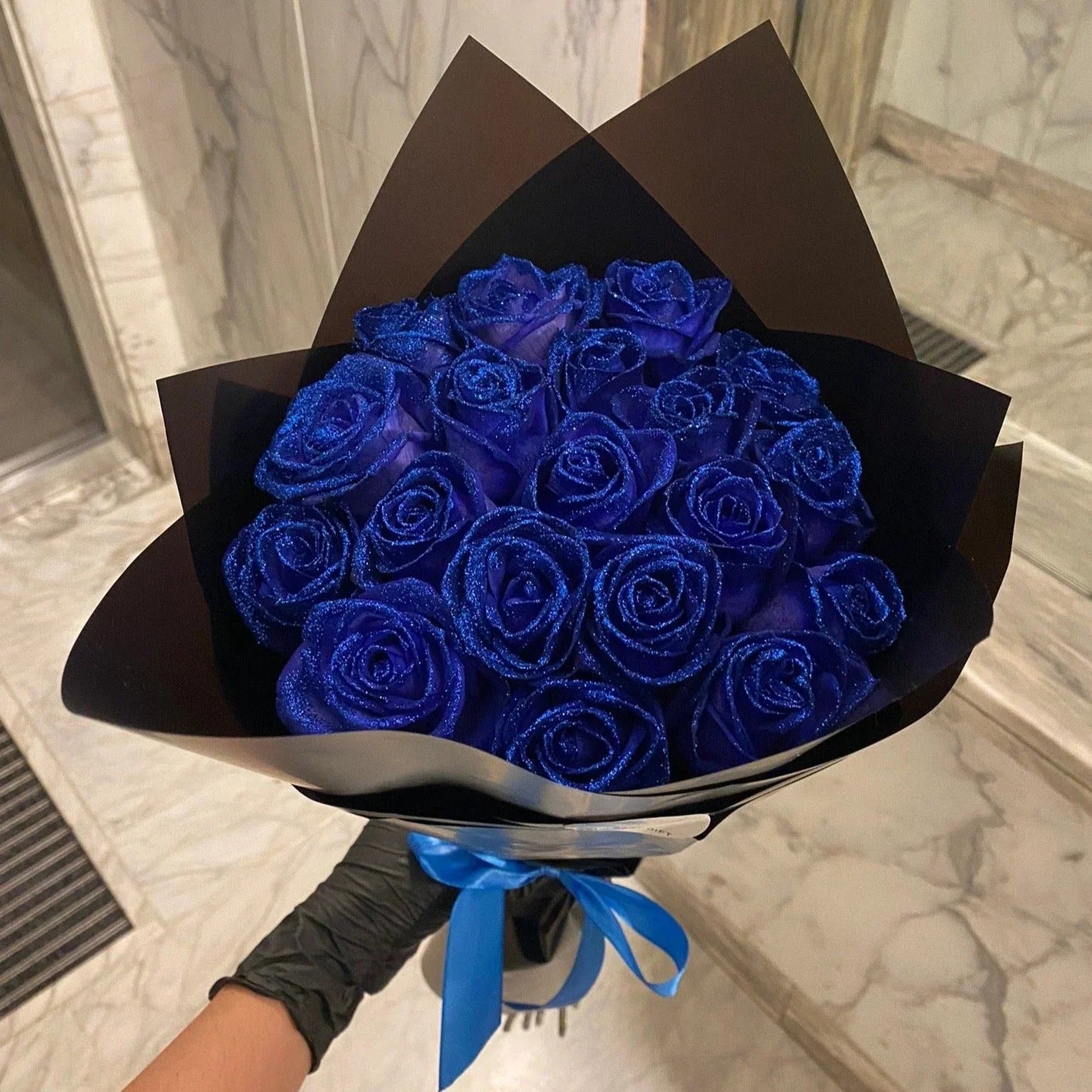 💕Shimmering Rose Bouquet - Valentine's Day Gift
